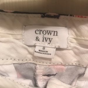 Crown and ivy size 10 shorts like new